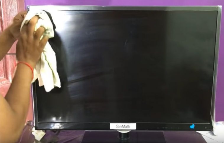 Try to avoid these five mistakes when cleaning the TV