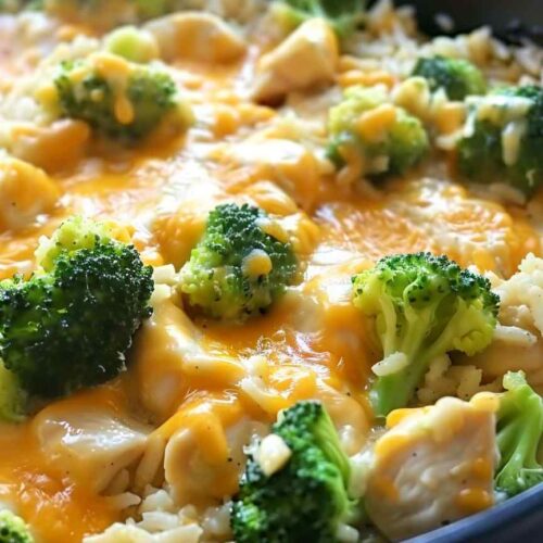 ONE-PAN CHEESY CHICKEN, BROCCOLI, AND RICE