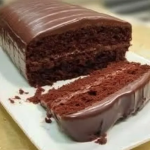 Holiday Chocolate Cake: A Sweet Celebration