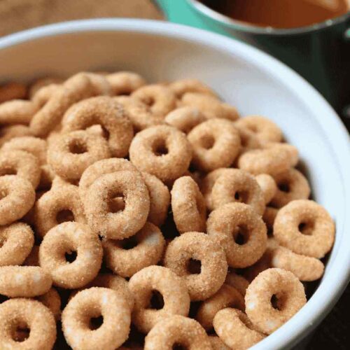 MINI DOUGHNUT HOT BUTTERED CHEERIOS