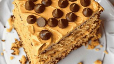 Peanut Butter Cake With Peanut Butter Frosting