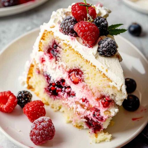 BERRY CAKE