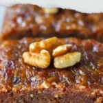 Date & Walnut Cake (No Refined Sugar, Super Moist!) Date & Walnut Cake (No Refined Sugar, Super Moist!)