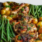 One-Pan Garlic Herb Chicken with Roasted Potatoes & Green Beans One-Pan Garlic Herb Chicken with Roasted Potatoes & Green Beans