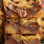 Gooey Chocolate Chip Cookie Bars Gooey Chocolate Chip Cookie Bars