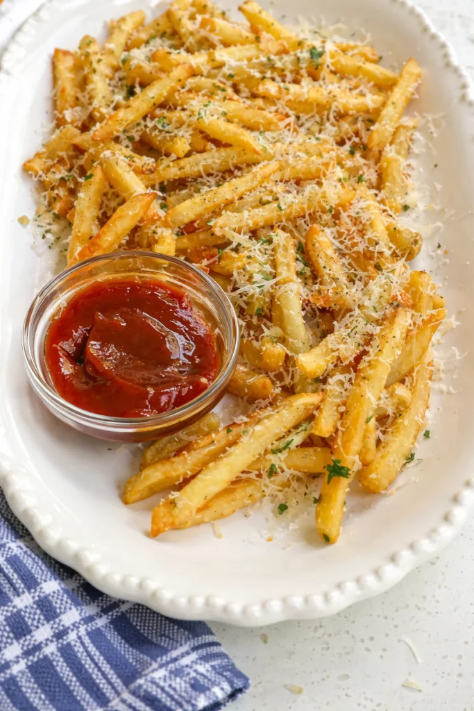 Easy Garlic Parmesan Fries