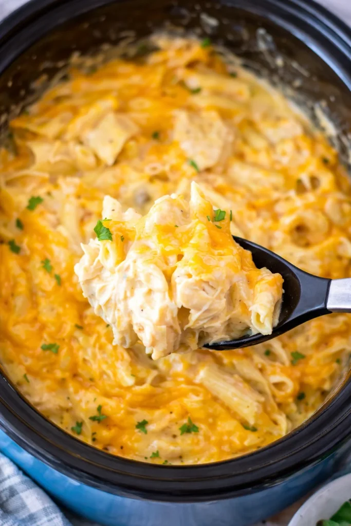 Slow Cooker Cheesy Chicken Penne