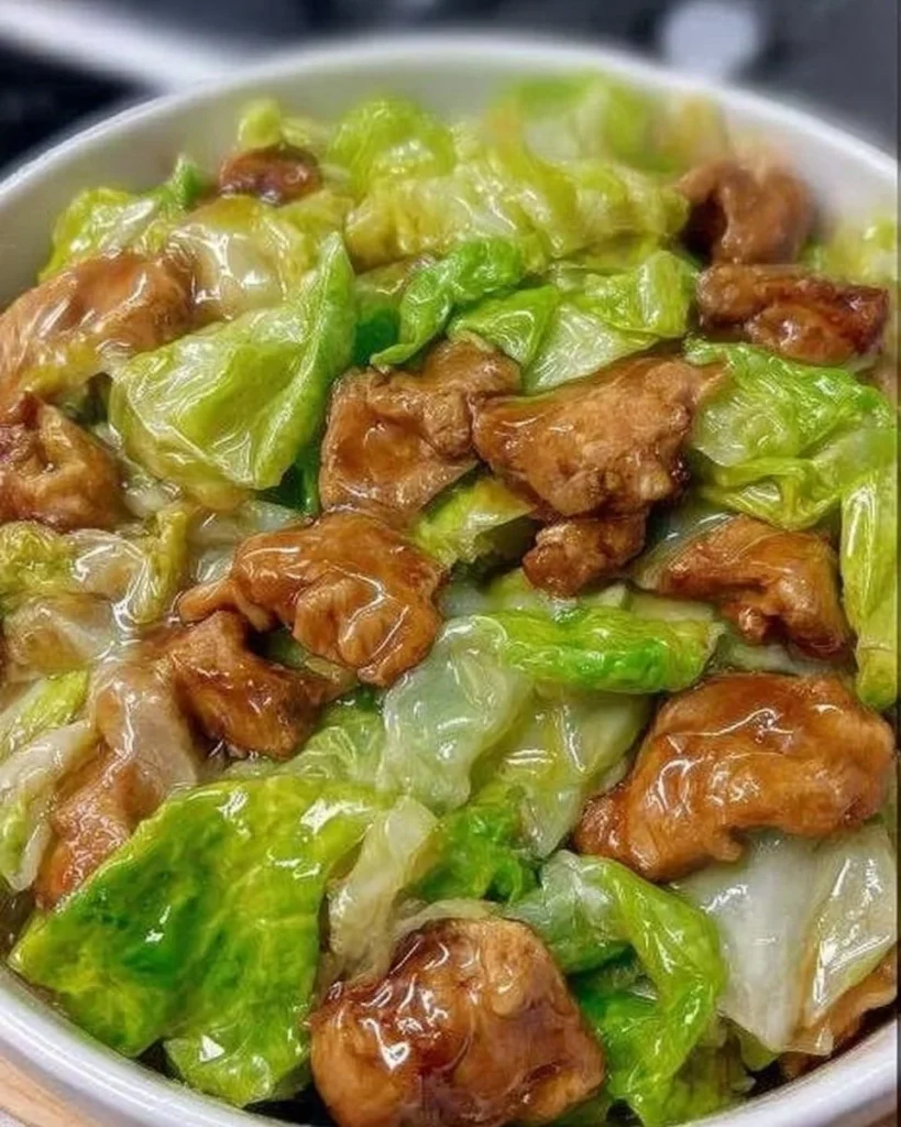 Quick chicken stir-fry with cabbage served in a vibrant bowl