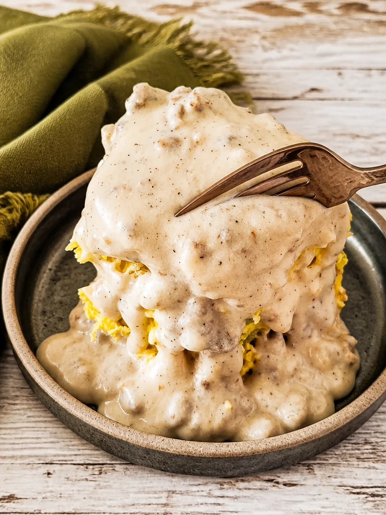 Crockpot Biscuits and Gravy Delicious Crockpot biscuits and gravy served in a bowl